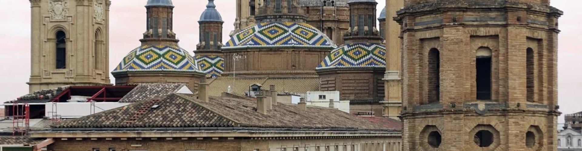 Zaragoza, ES