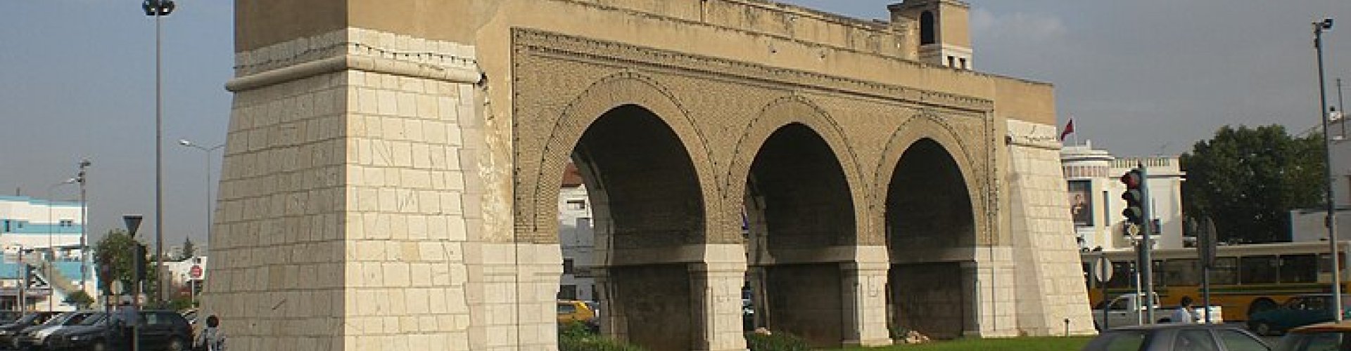 Le Bardo, TN parking