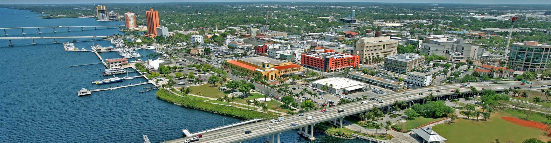 Fort Myers city parking garages map